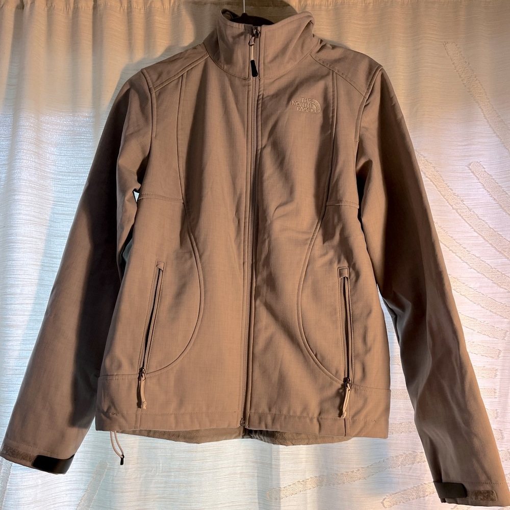 North Face waterproof jacket (M)